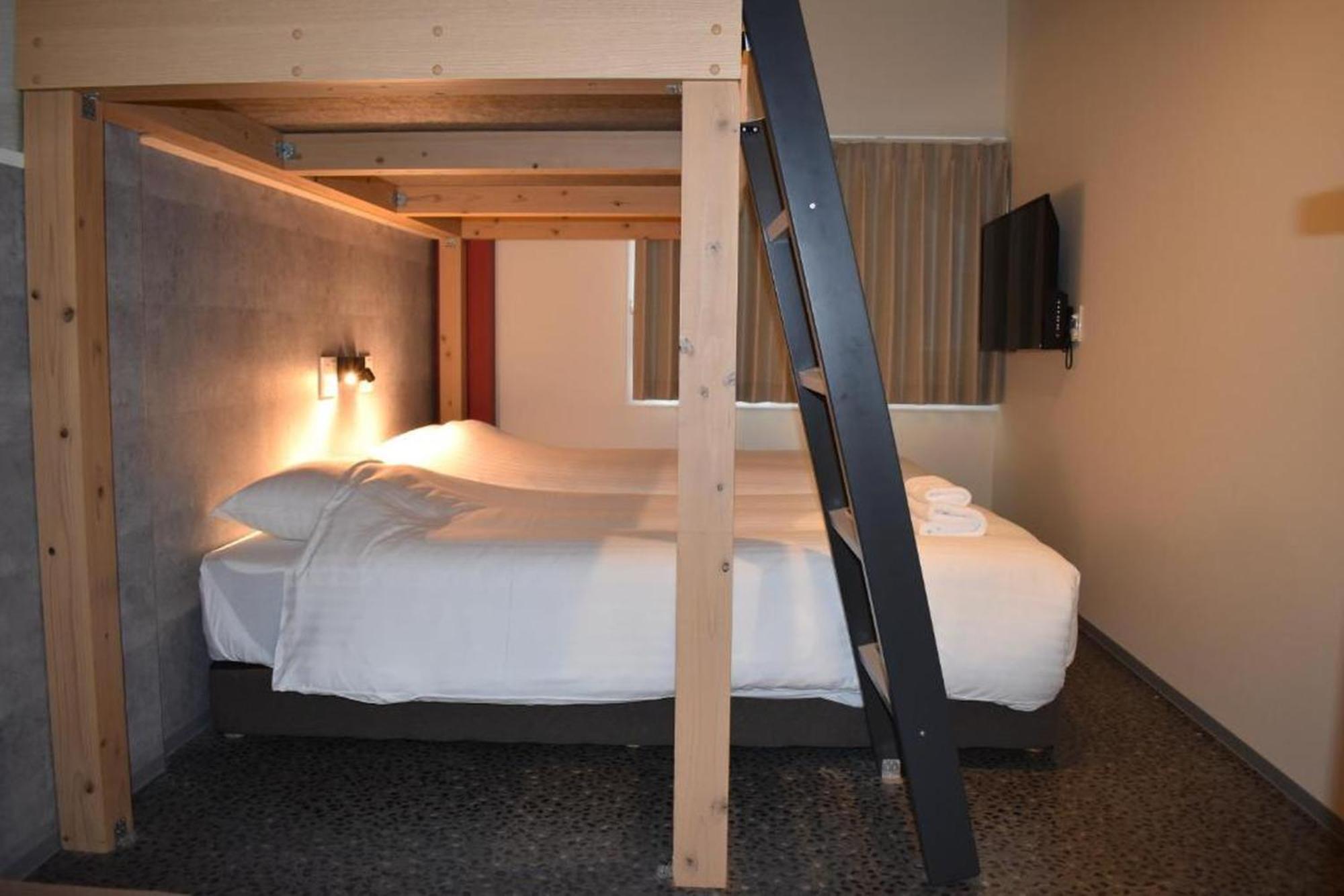 Shinsaibashi House Otel Osaka Dış mekan fotoğraf