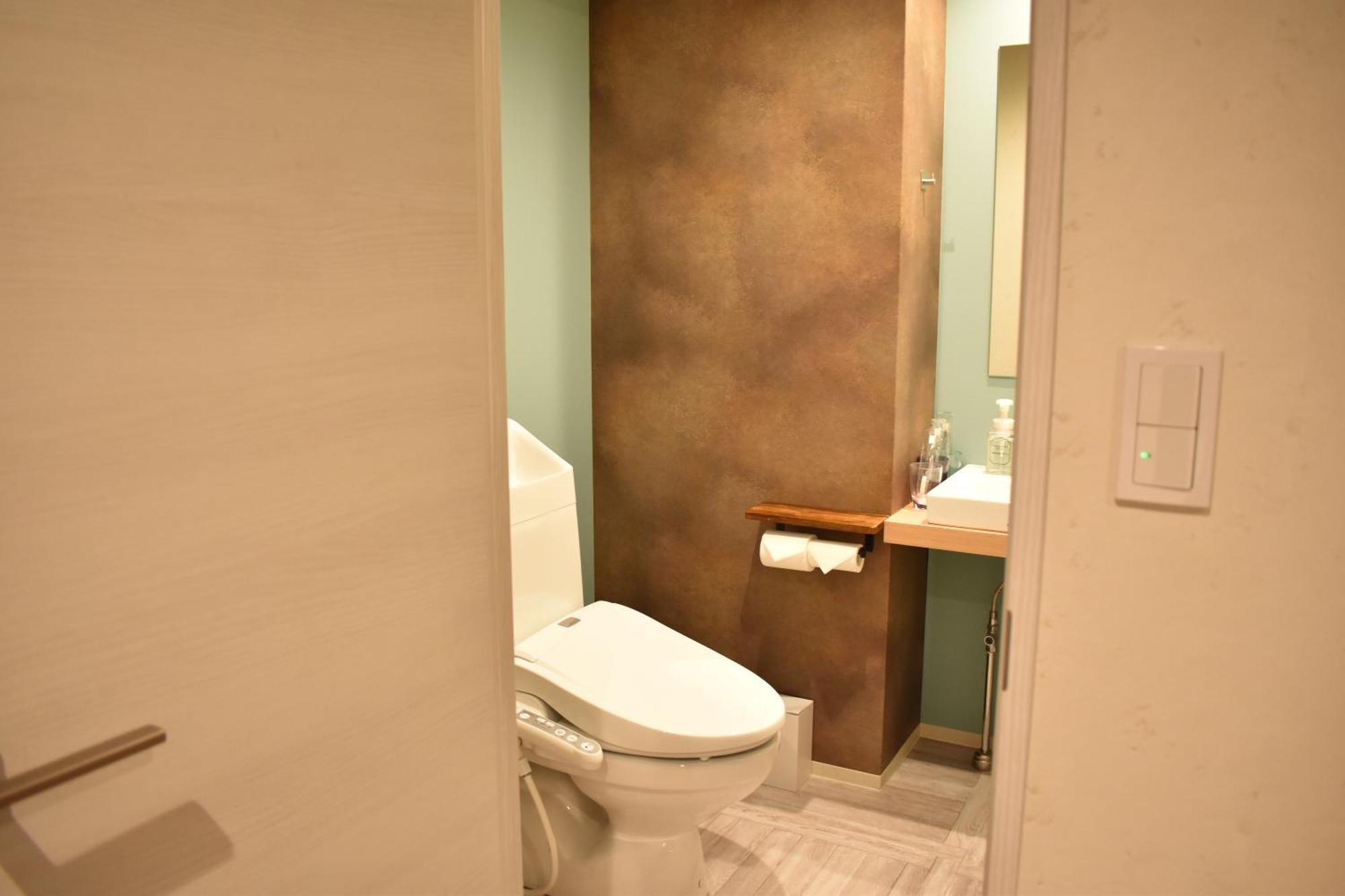 Shinsaibashi House Otel Osaka Dış mekan fotoğraf
