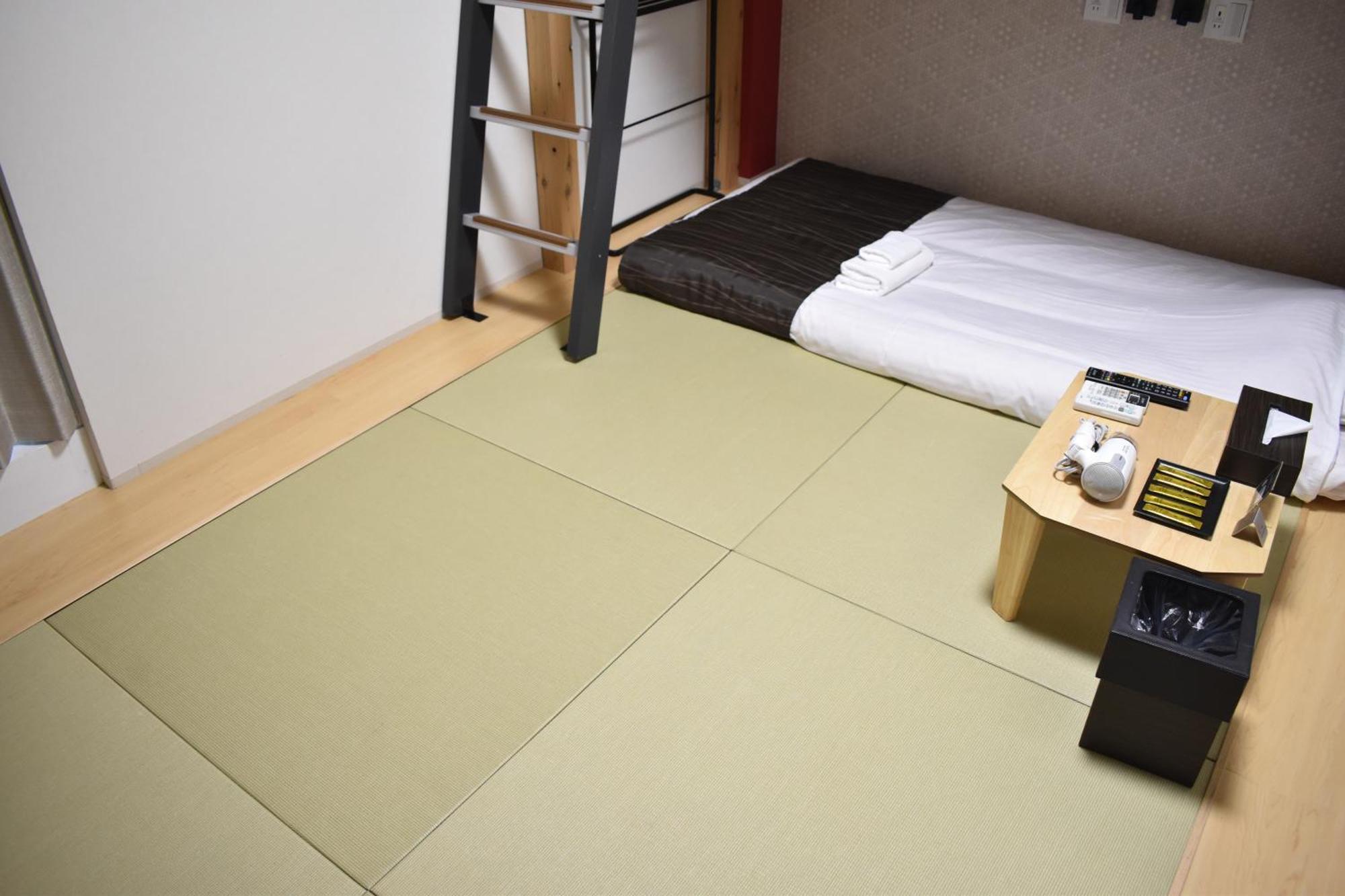 Shinsaibashi House Otel Osaka Oda fotoğraf